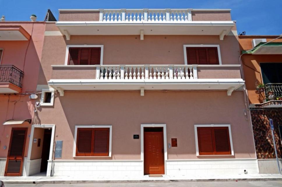 Il Vittoriano Apart otel Porto Cesareo Dış mekan fotoğraf