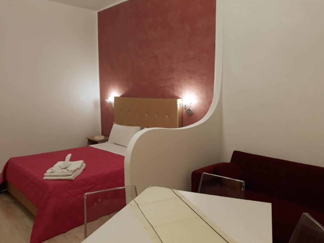 Il Vittoriano Apart otel Porto Cesareo Dış mekan fotoğraf