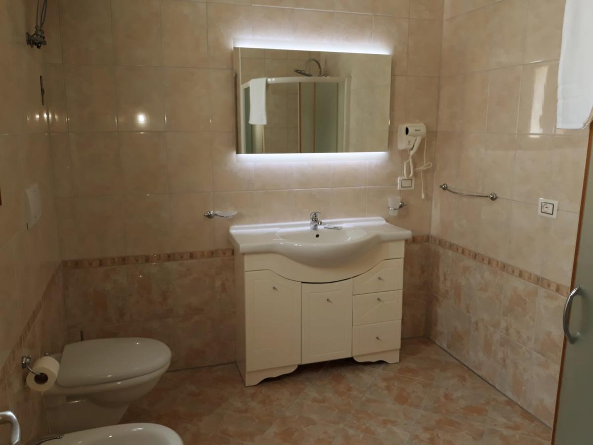 Il Vittoriano Apart otel Porto Cesareo Dış mekan fotoğraf